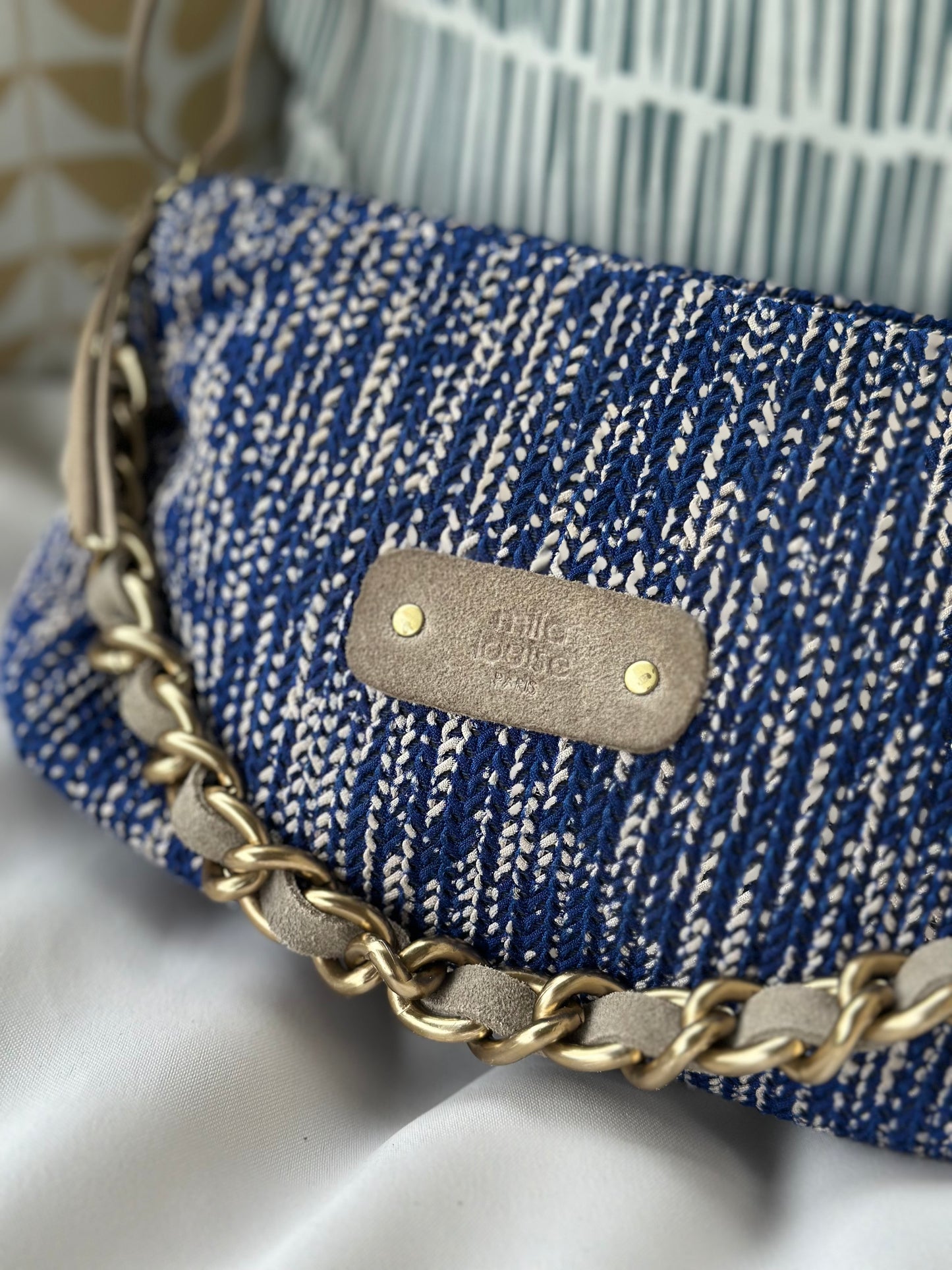Sac en cuir bleu modèle “Mama” avec double bandoulière
