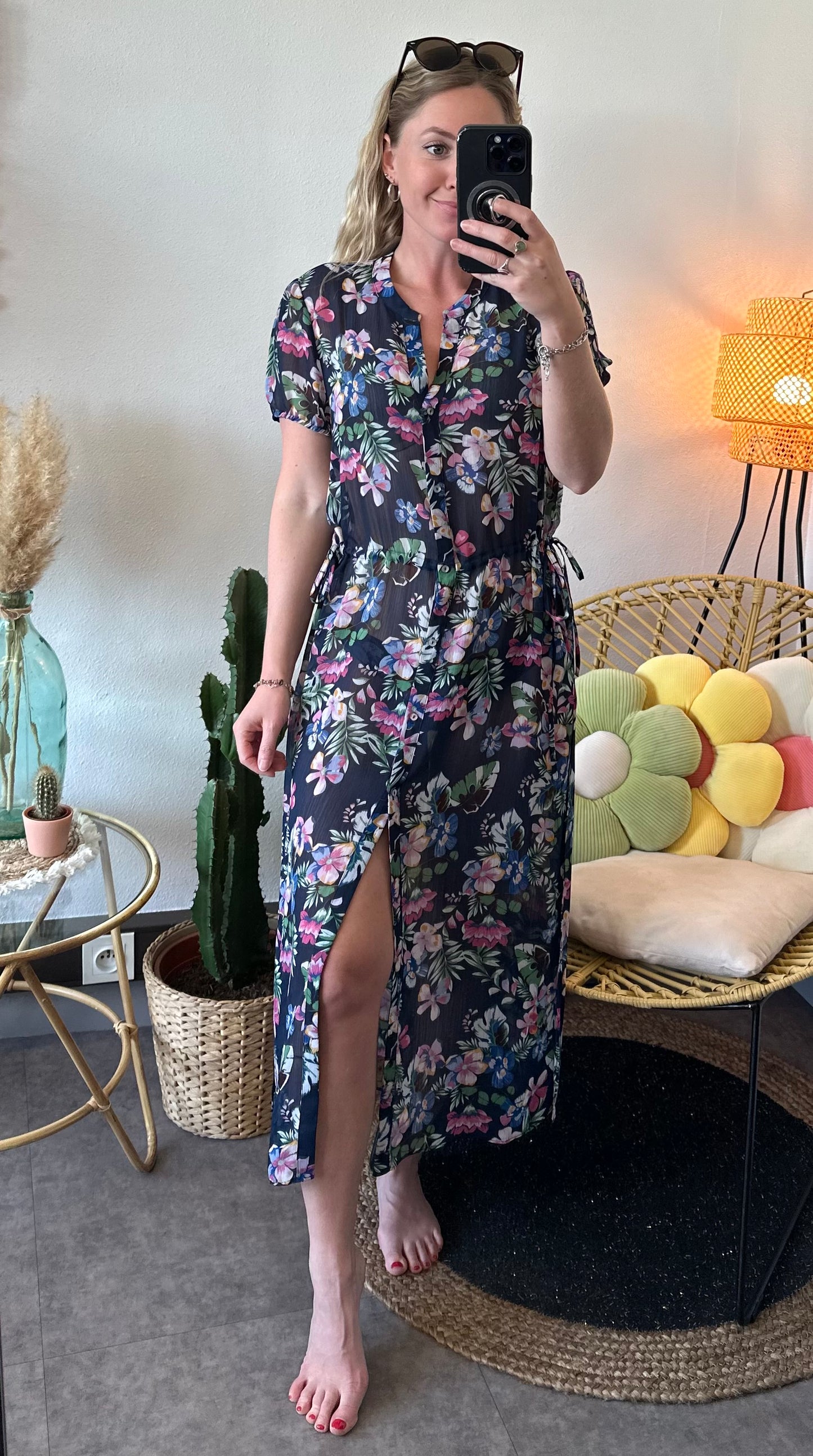 Robe longue en toile de viscose fleurie T.38