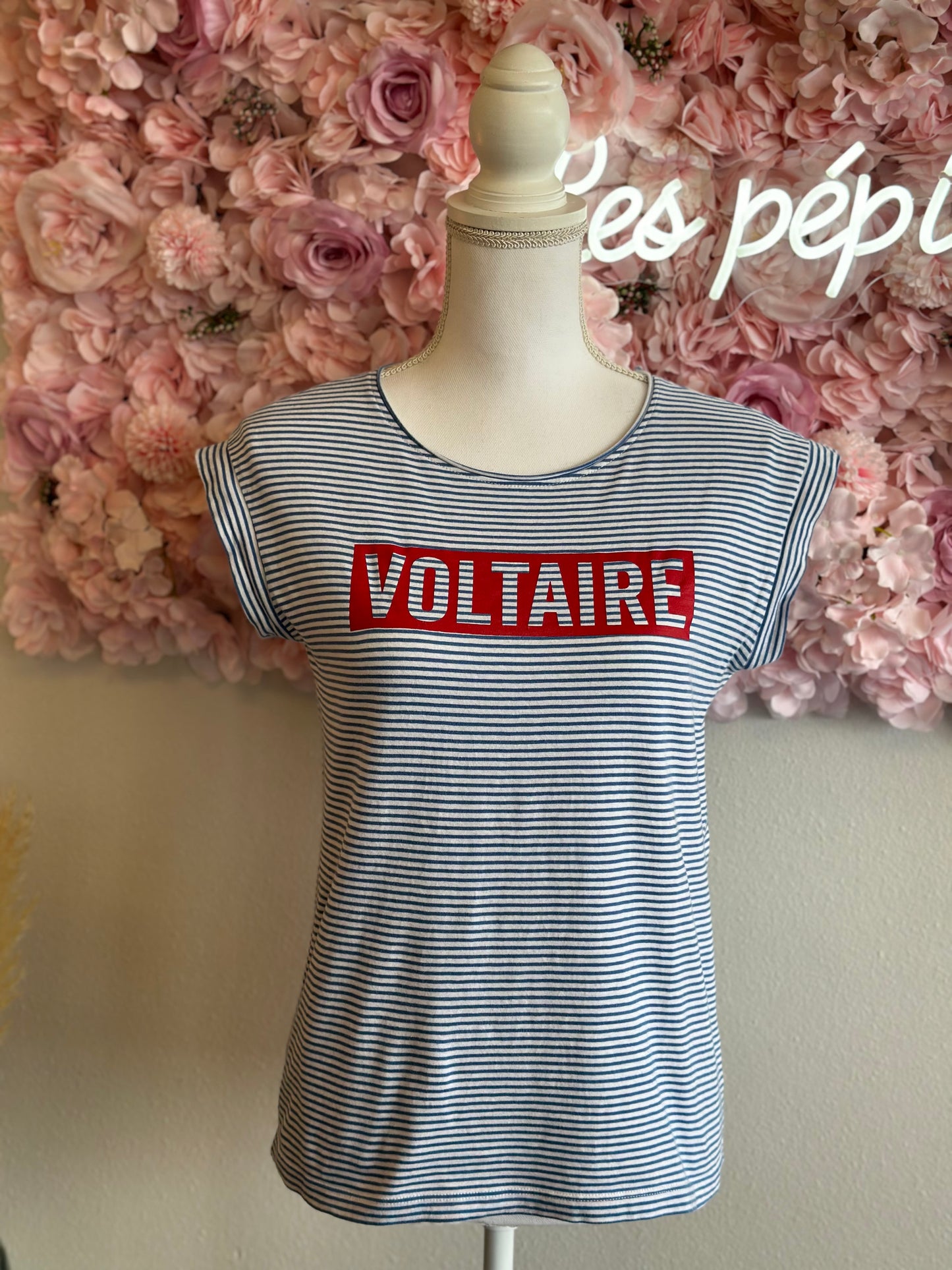 T-Shirt bleu rayé imprimé Voltaire T.34/36