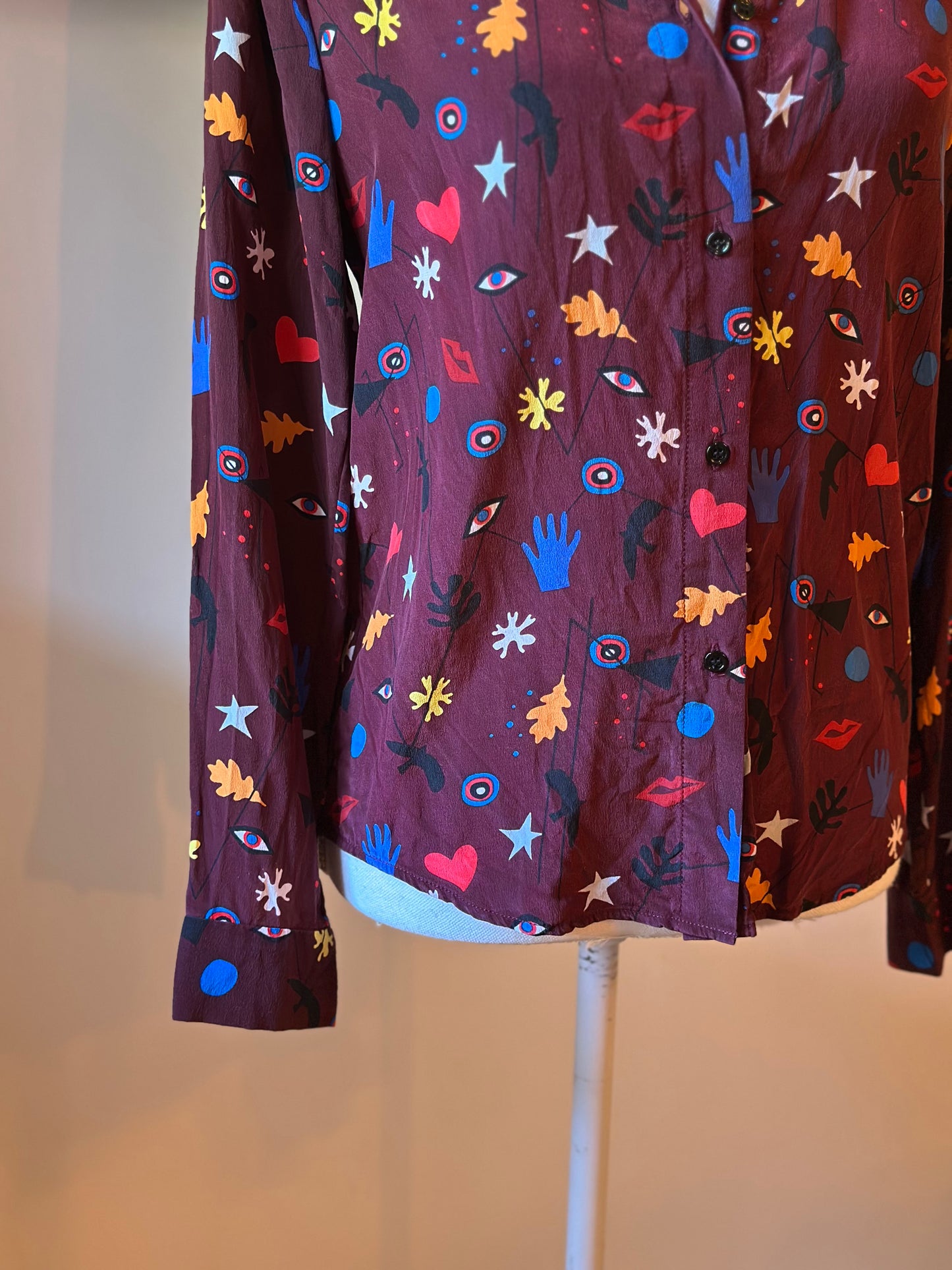 Chemise à motifs  imprimée en soie bordeaux multicolore T.36