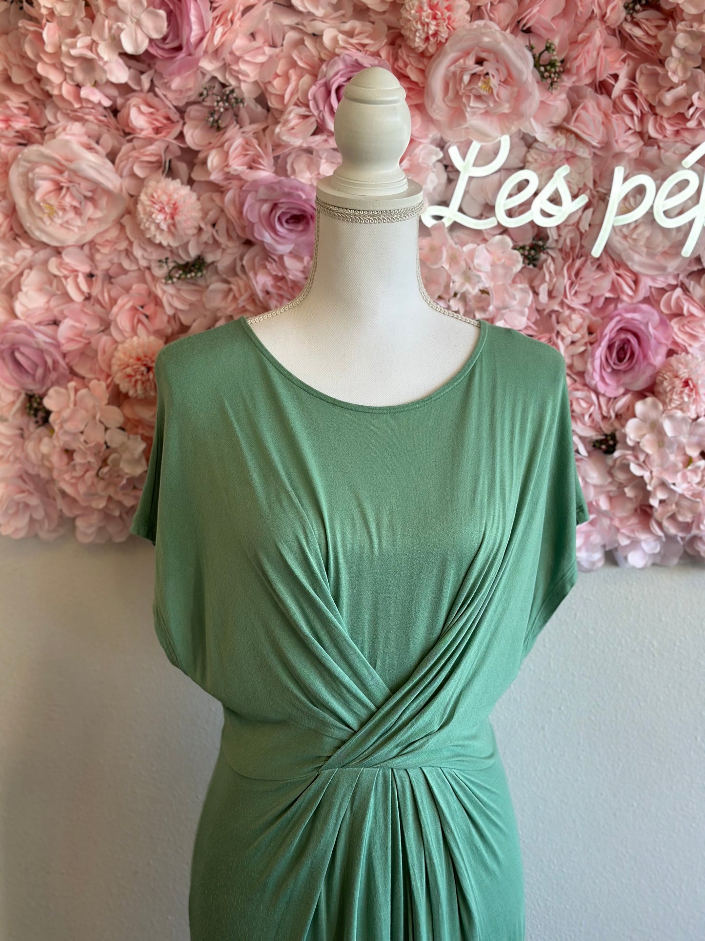 Robe mi-longue vert menthe, T.1/36, modèle Tisha