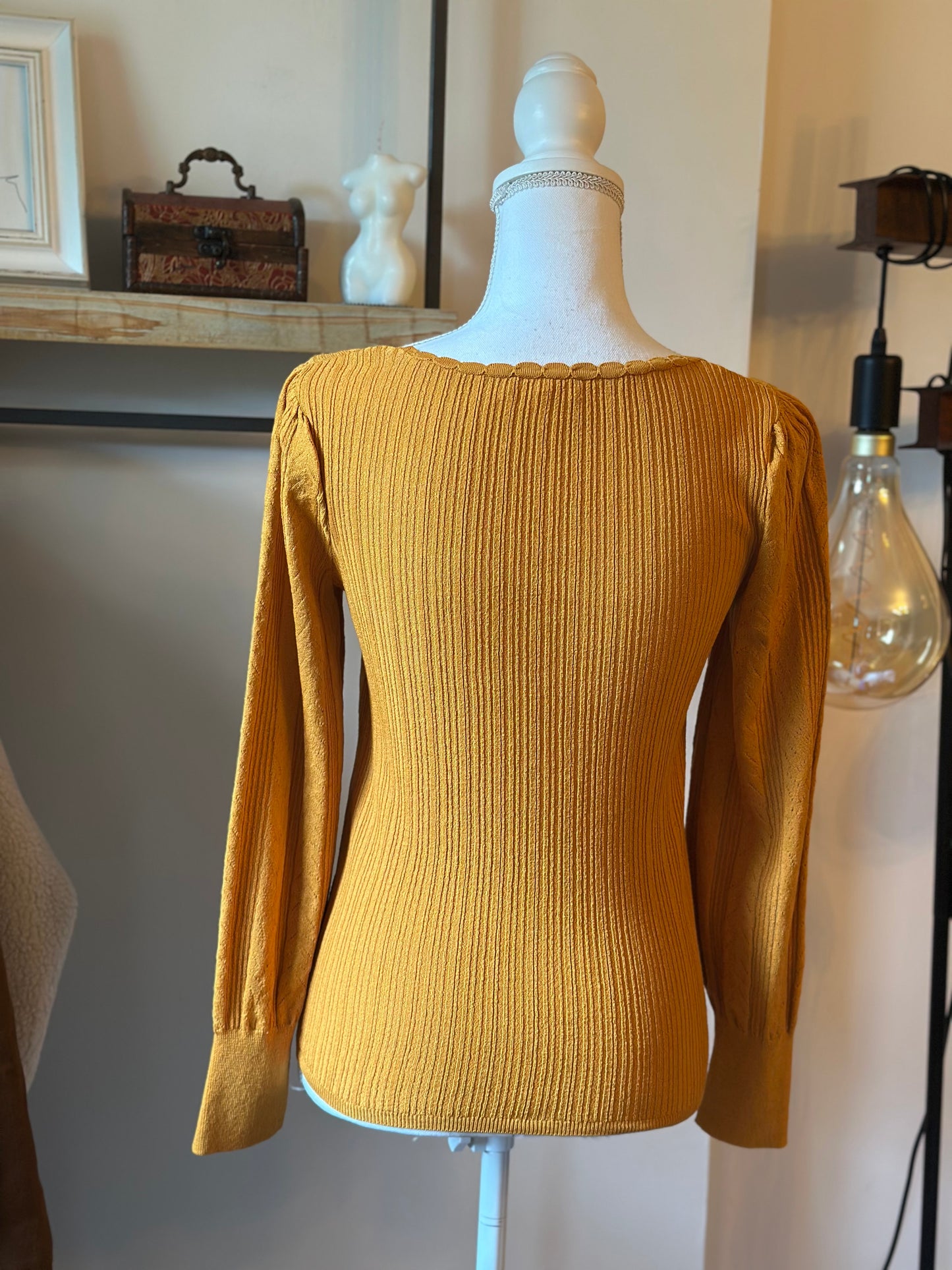 Haut maille unie texturée T.34