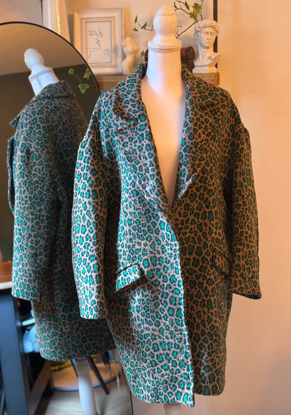 Manteau imprimé léopard lainé vert T.U