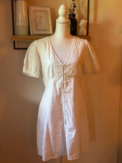 Robe broderie anglaise coton T.40