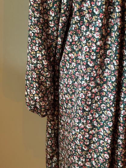 Robe fleurie coupe fluide T.34