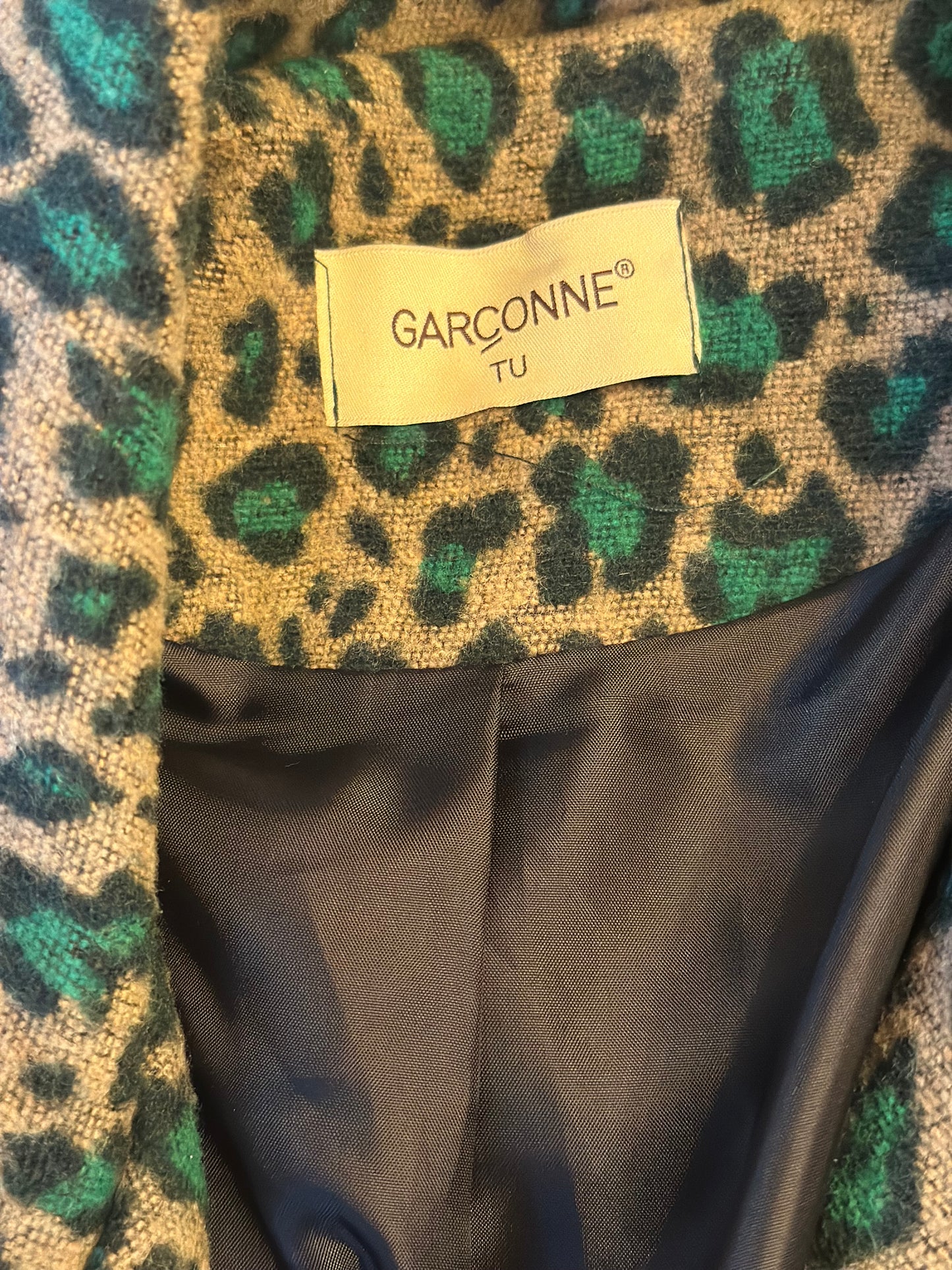 Manteau imprimé léopard lainé vert T.U