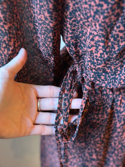 Robe portefeuille imprimée bordeaux et noir T.36