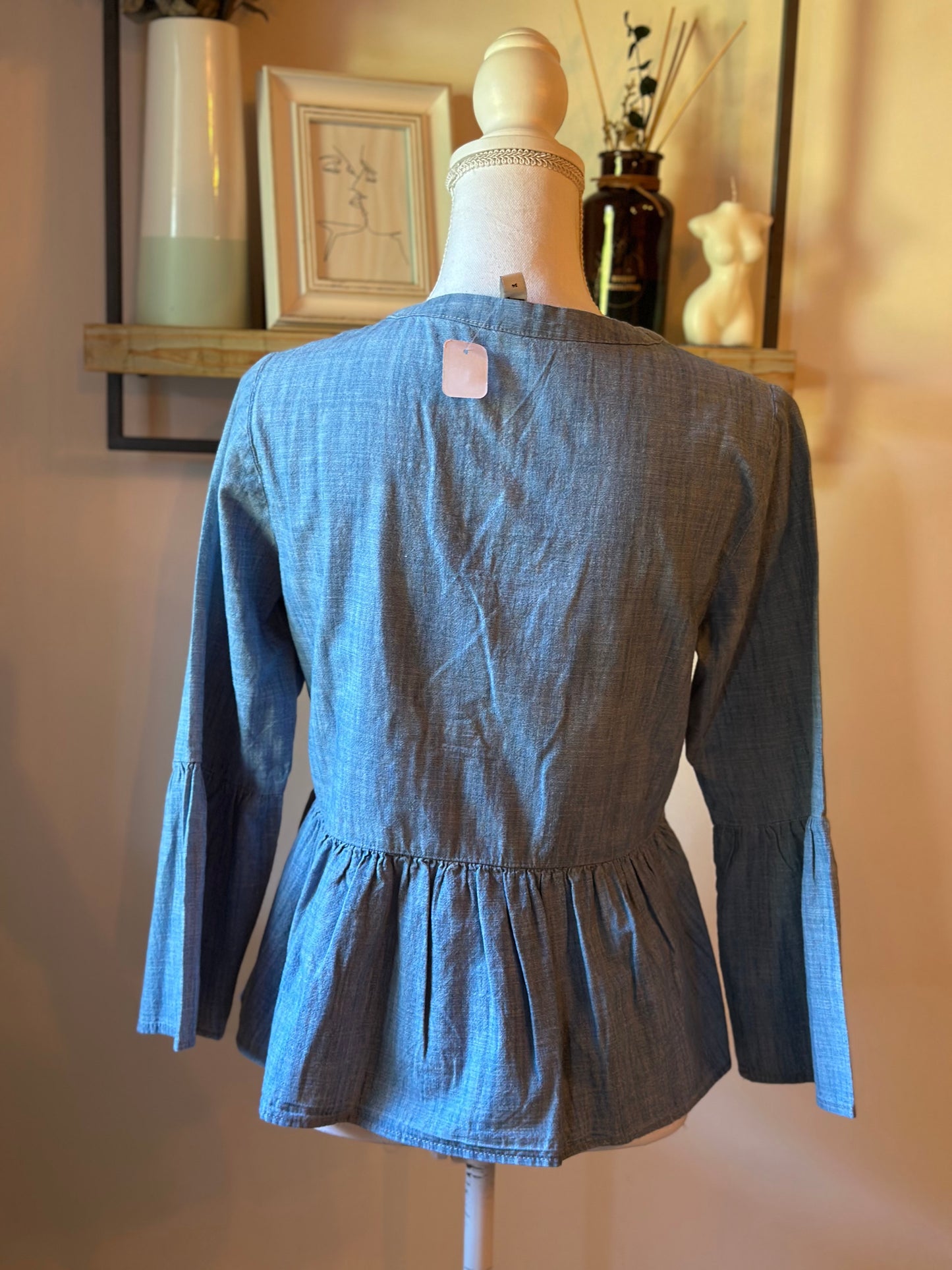 Blouse péplum en coton effet chambray T.34 neuve sans étiquette