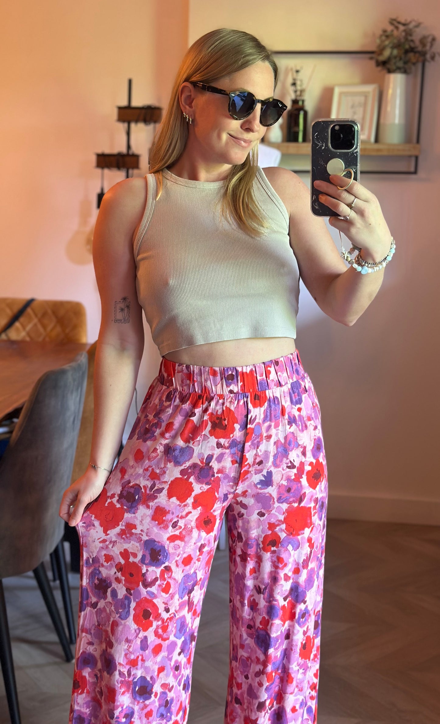 Pantalon fluide large fleuri rose violet neuf T.34