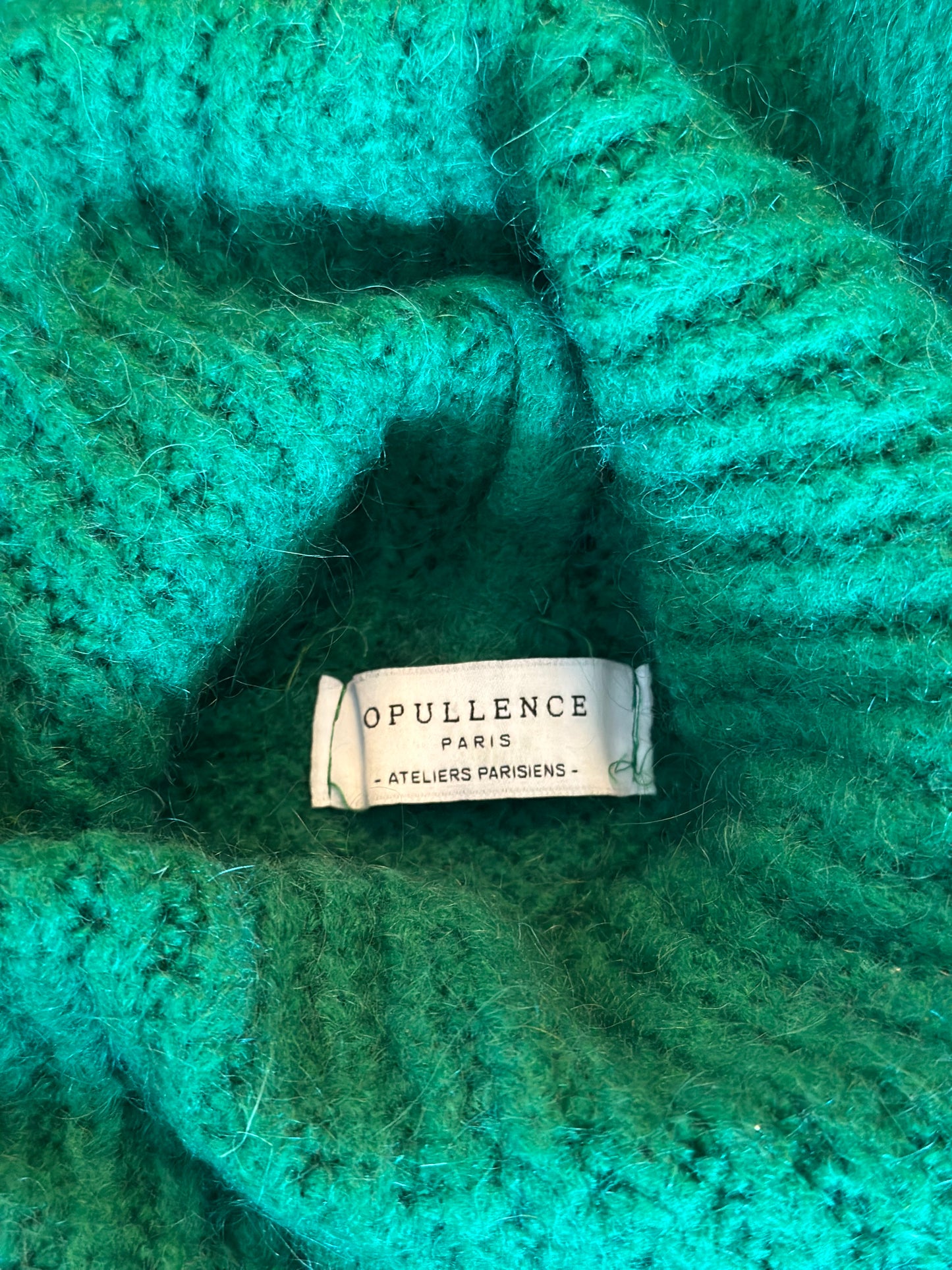 Pull col roulé maille ajourée mohair T.U