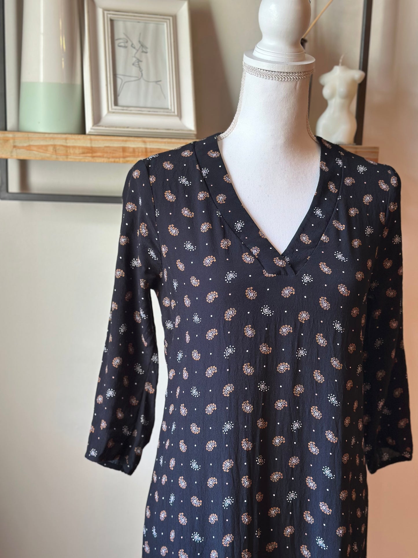 Robe noire imprimé cachemire T.36