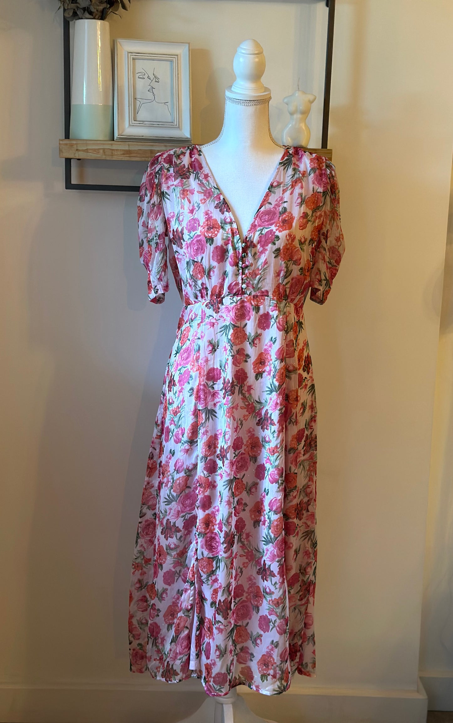 Robe longue fleurie à fils lurex T.38