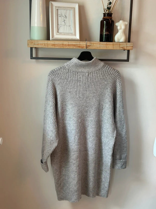 Robe pull maille grise en laine T.36