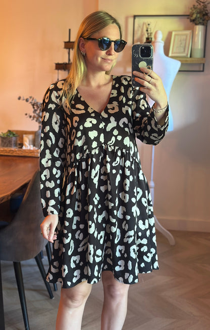 Robe fluide imprimé léopard noir et beige manches longues T.38/40