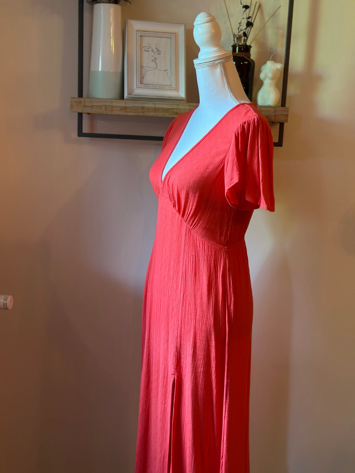 Robe midi modèle Jet corail tropical T.36