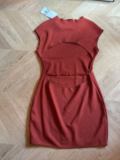 Robe courte moulante terracotta neuf avec étiquette T.38/40
