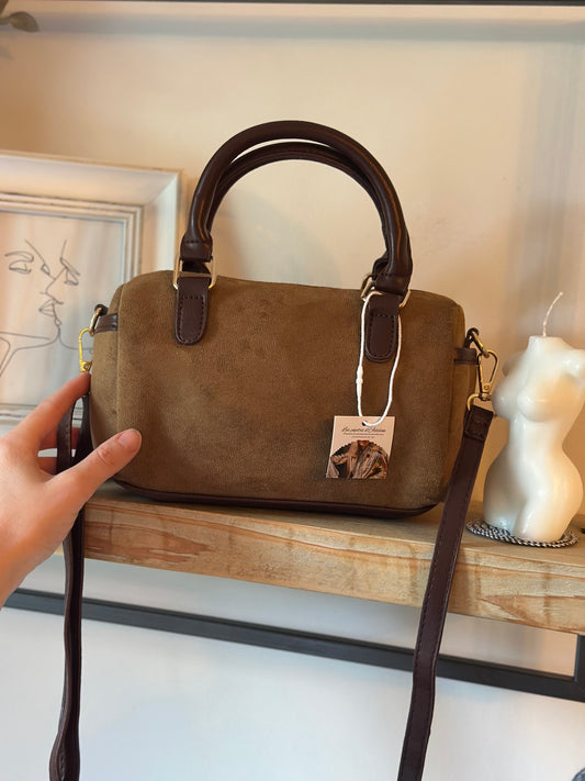 Petit sac à main / bandoulière marron façon daim neuf