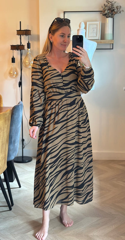 Robe longue imprimé zèbre marron et noir T.38