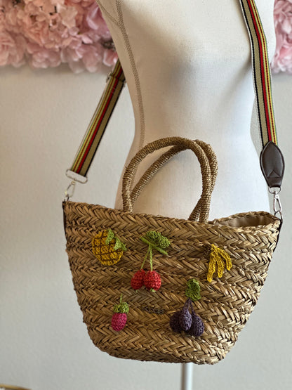 Sac panier de plage avec pompons colorés fruits brodés, anse ajustable