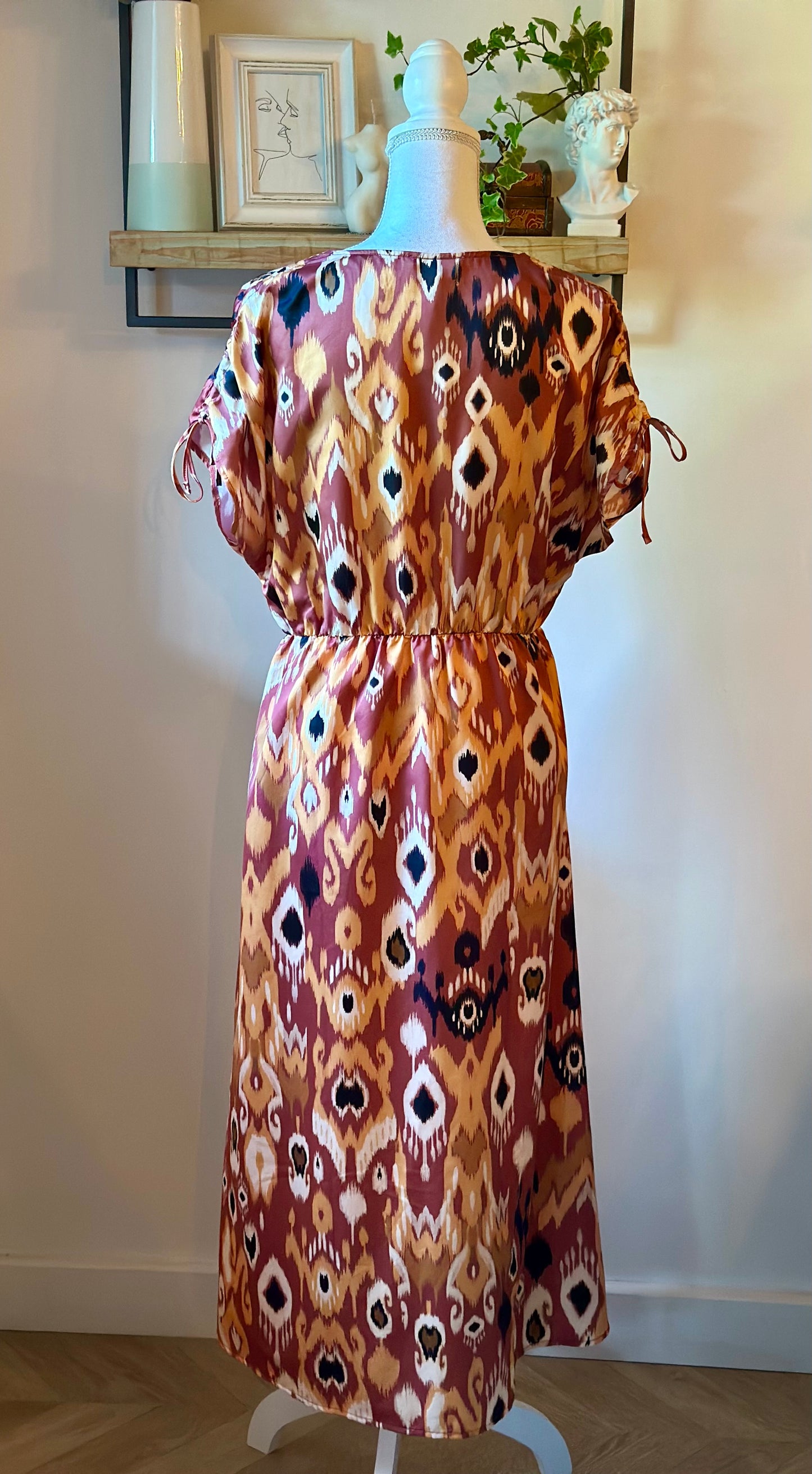 Robe longue imprimé ethnique neuf T.38