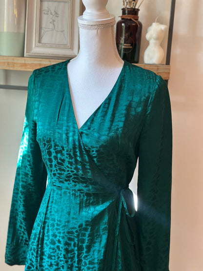 Robe portefeuille satinée jacquard vert émeraude viscose T.36