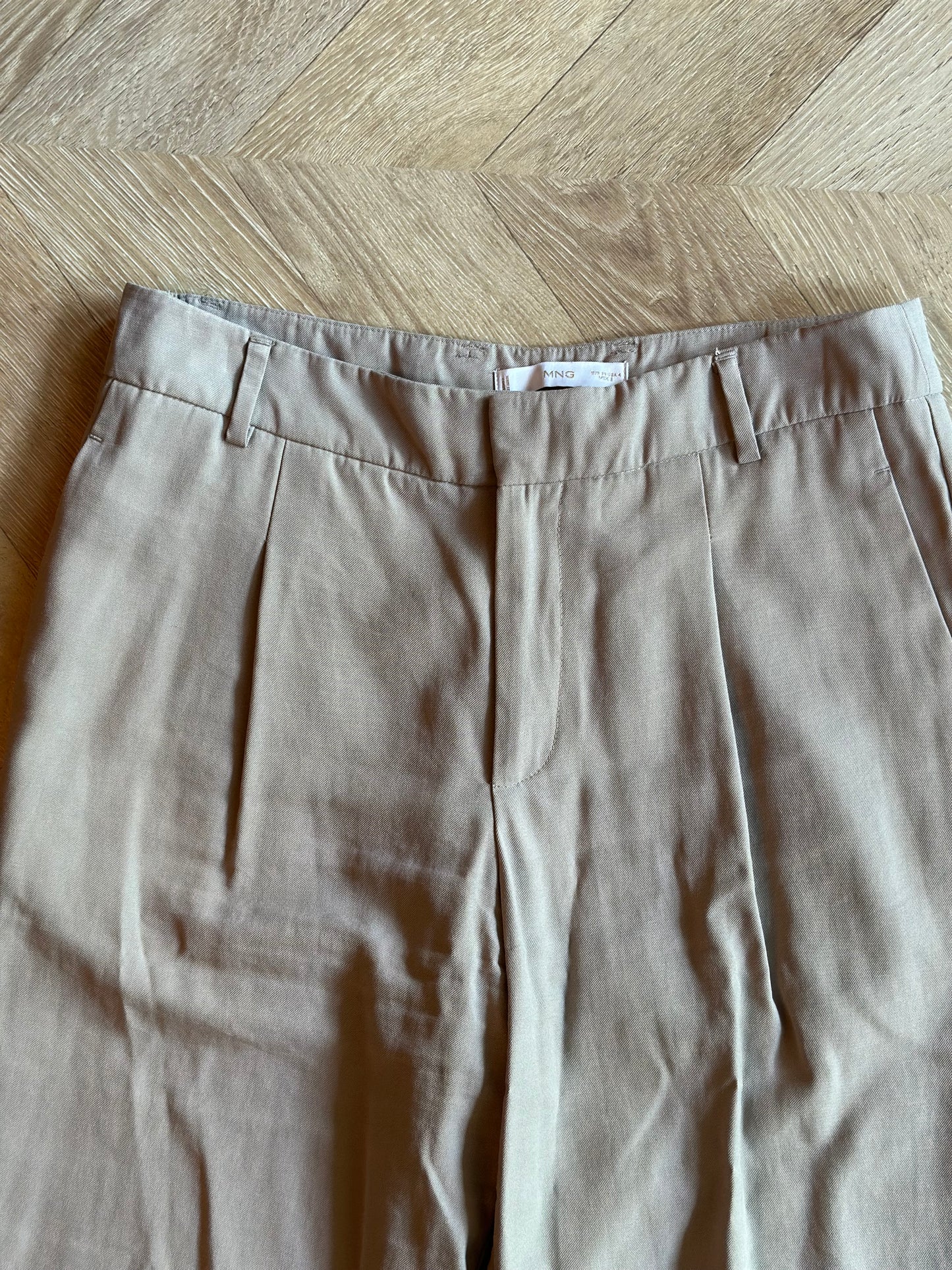 Pantalon tailleur fluide beige T.38