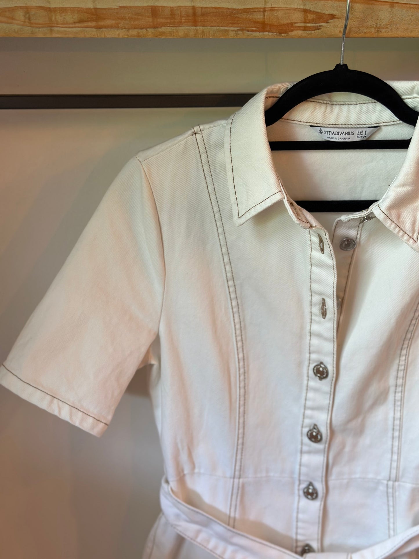 Robe chemise en jean écru T.36