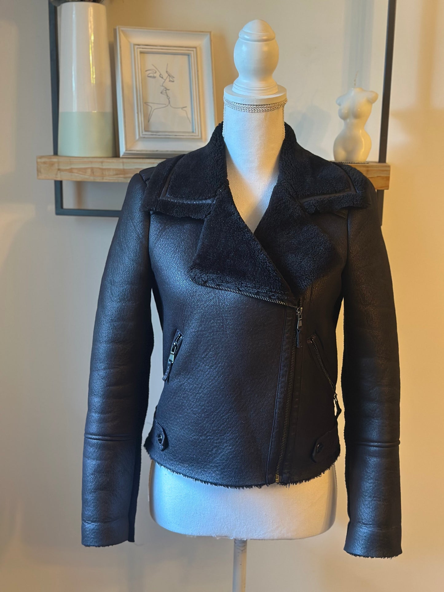 Veste aviateur noire col mouton tout doux T.34