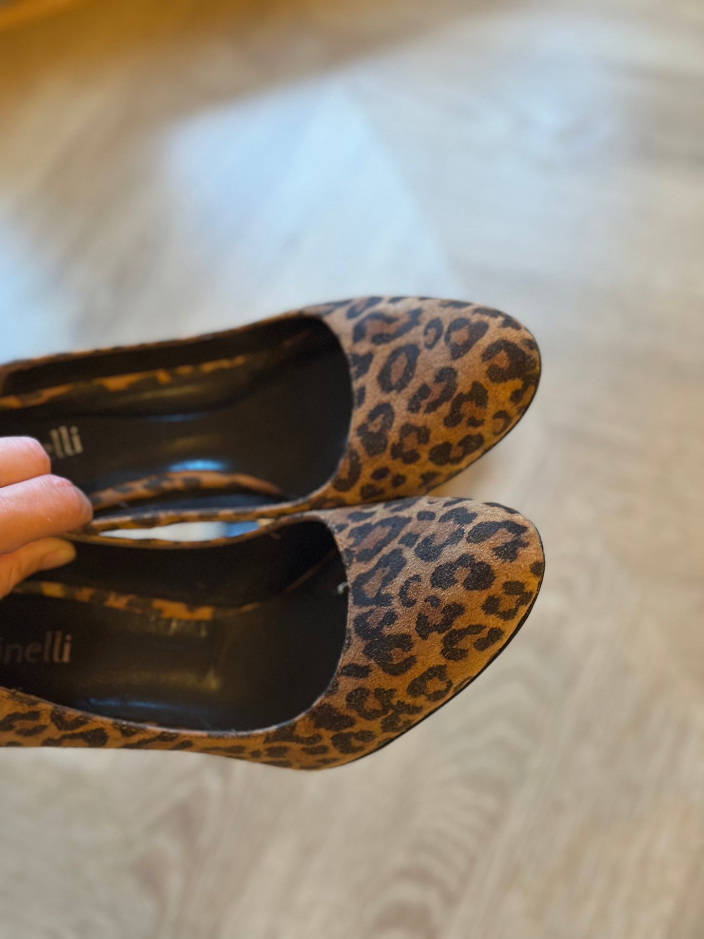 Escarpins léopard en cuir P.37