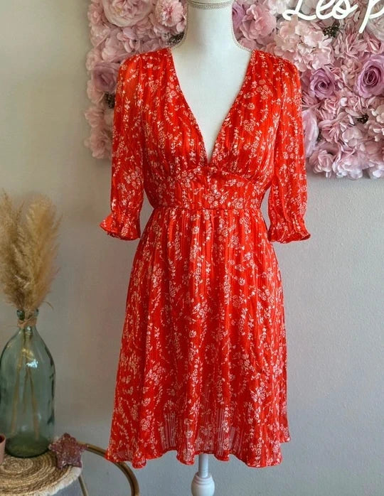 Robe midi rouge blanc à motifs neuve T.36/38