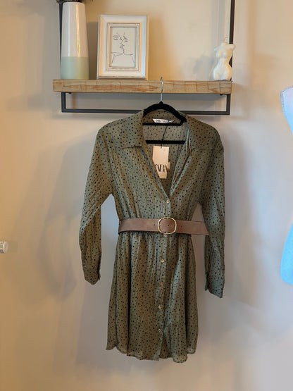 Robe chemise fluide à pois kaki T.34 neuf avec étiquette