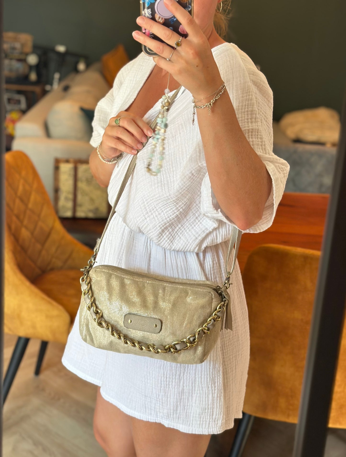Sac en beige doré clair modèle “Mama” avec double bandoulière
