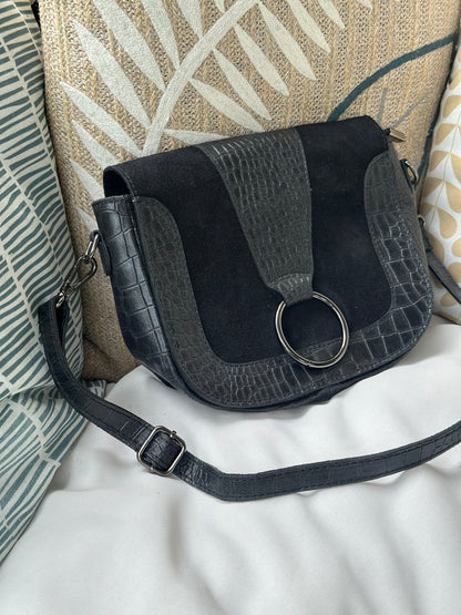 Sac bandoulière cuir et daim effet croco noir – fabriqué en Italie