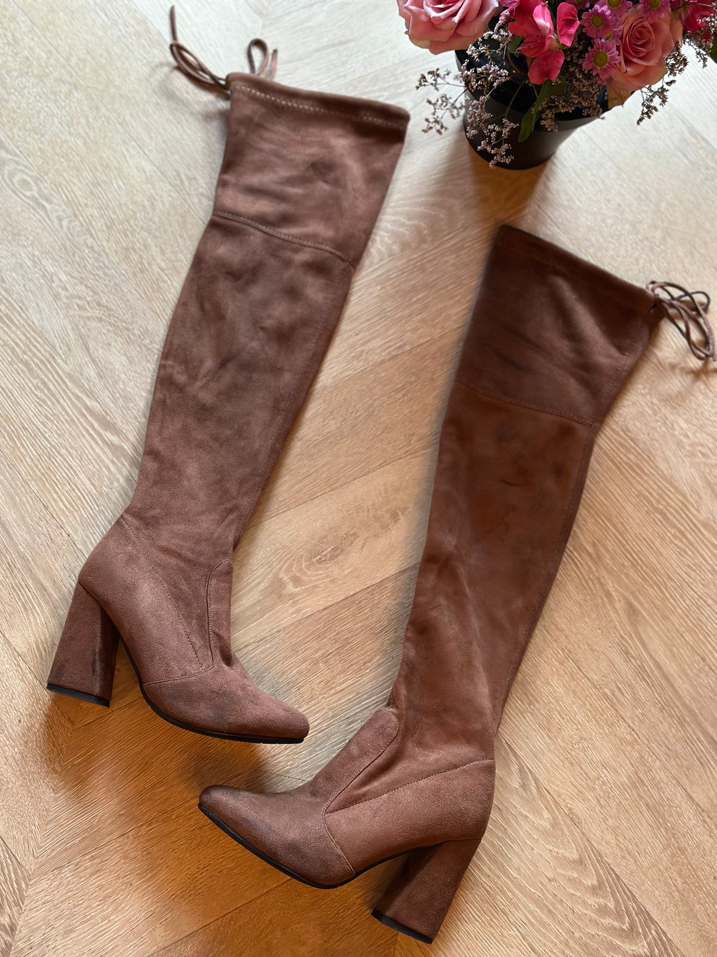 Cuissardes en daim marron clair à lacets T.36