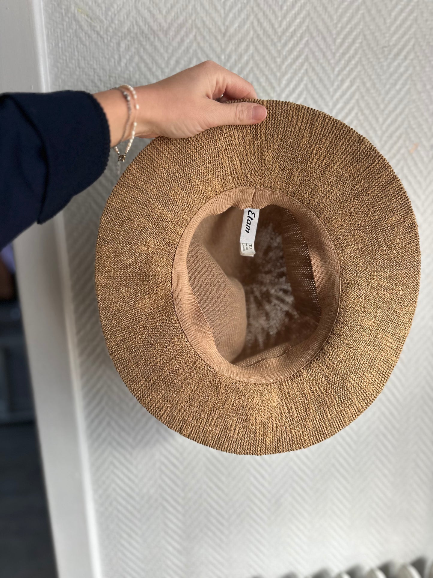 Chapeau de paille avec bande tissée rose T.U