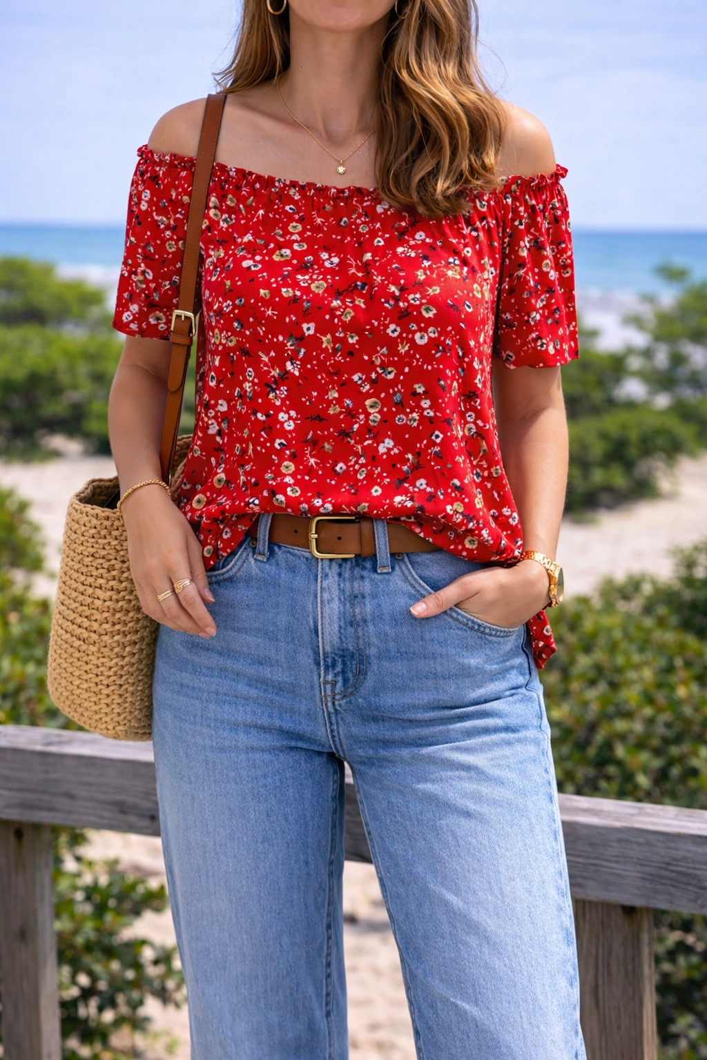 Top rouge imprimé fleuri T.34