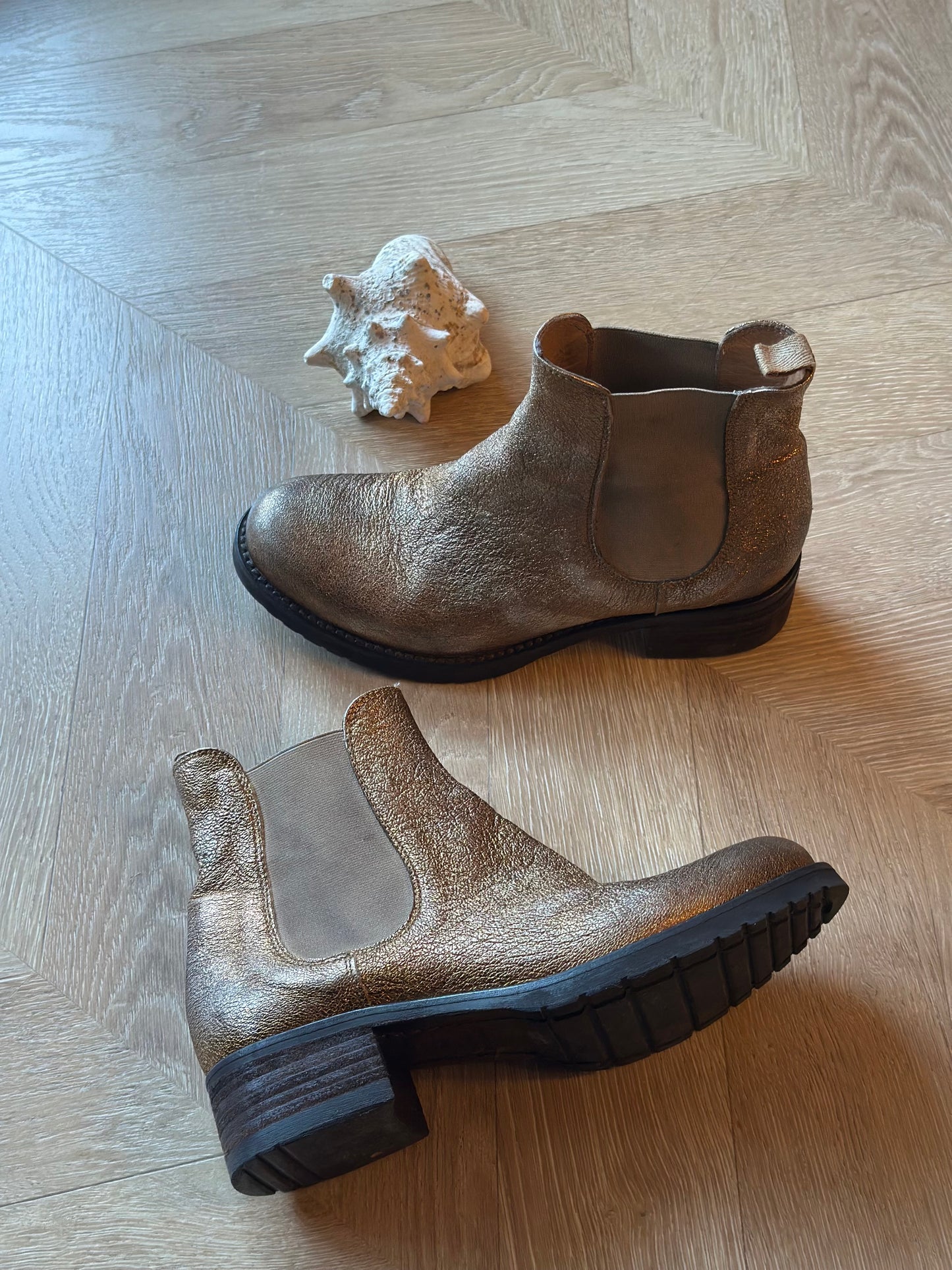 Bottines Chelsea cuir doré Made in Italy T37,5
