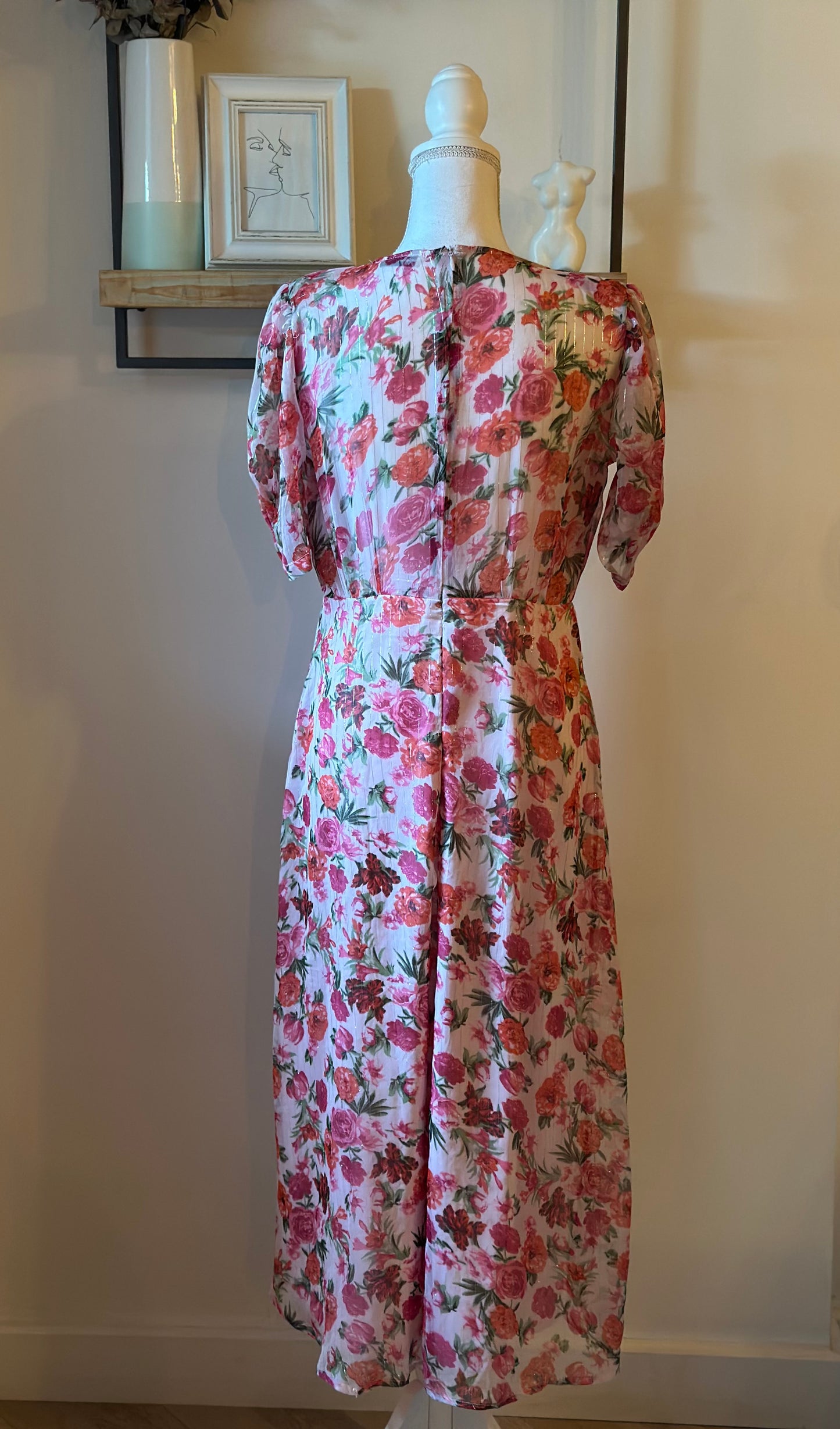 Robe longue fleurie à fils lurex T.38