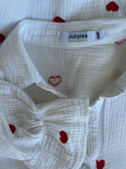 Chemise en gaze de coton brodée cœurs T.36/38