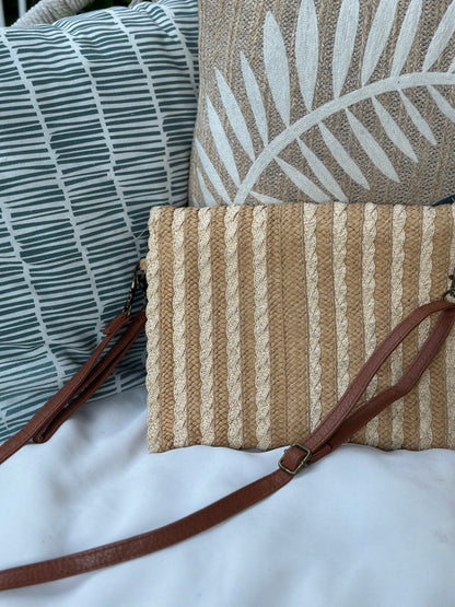 Sac bandoulière raphia motif graphique bohème