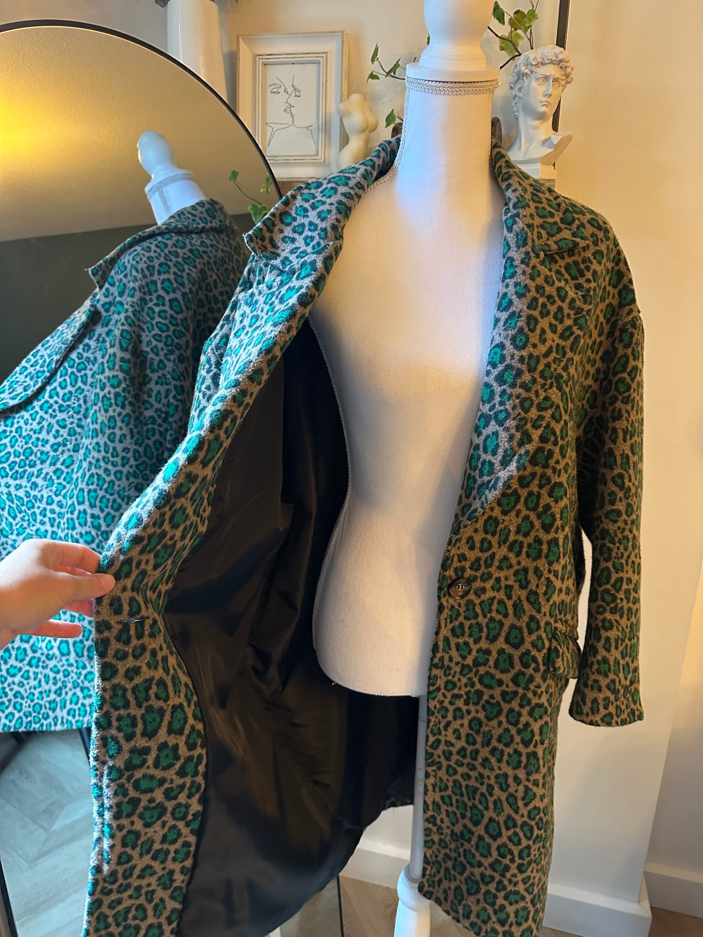 Manteau imprimé léopard lainé vert T.U