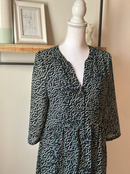 Robe fluide imprimé vert col V T.38