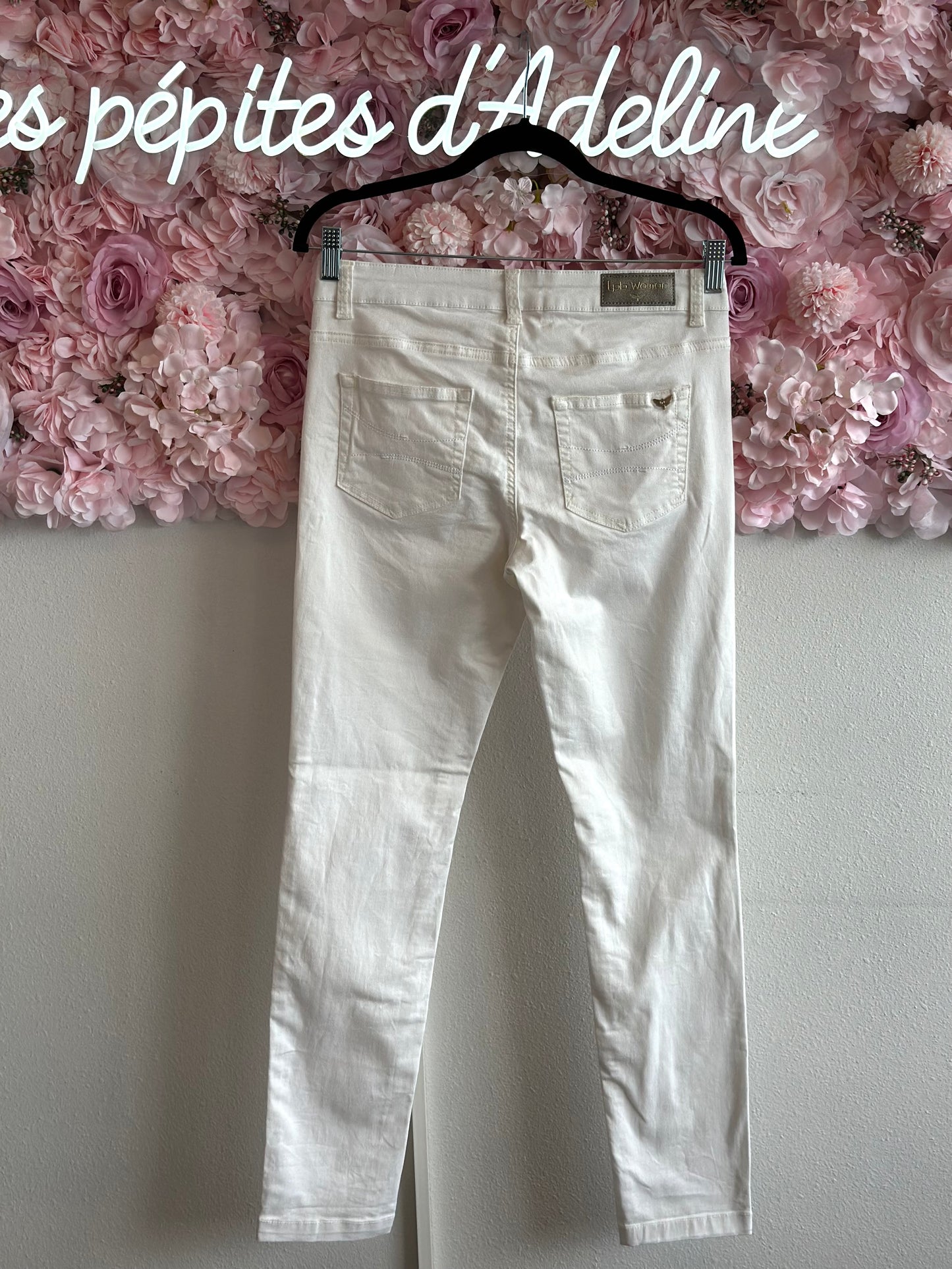 Jean blanc coupe slim T.40