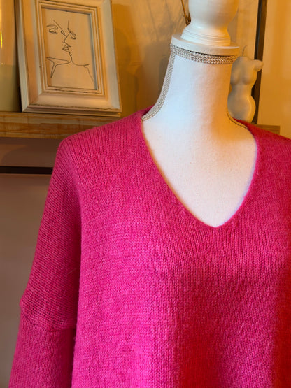 Pull col V rose fuchsia en laine fabriqué en Italie T.U