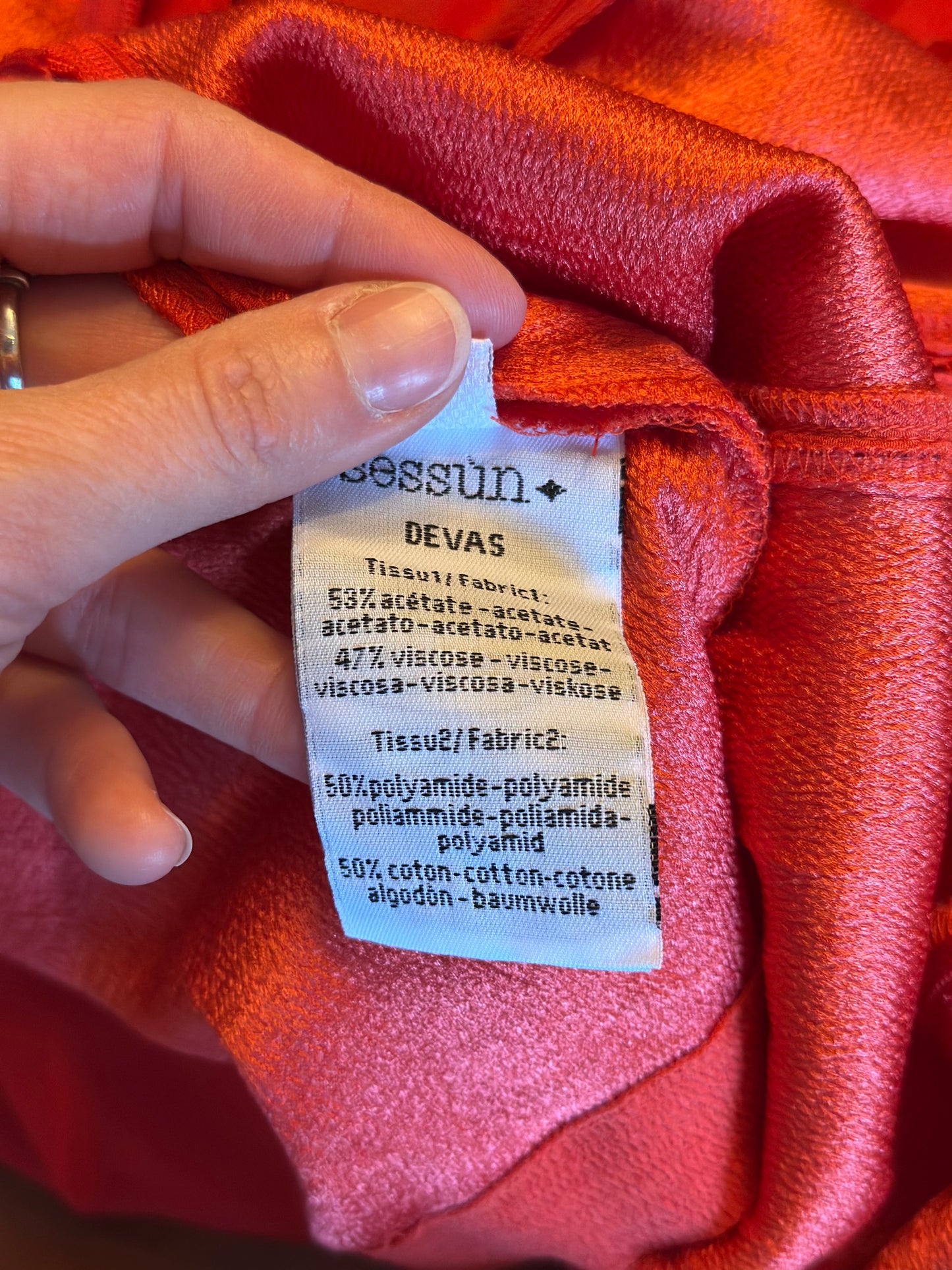 Combishort rouge décolleté dentelle Devas T.38