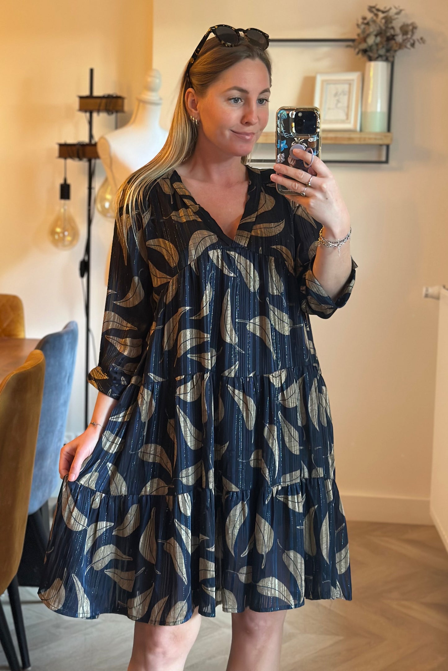 Robe courte fluide imprimé feuilles T.36