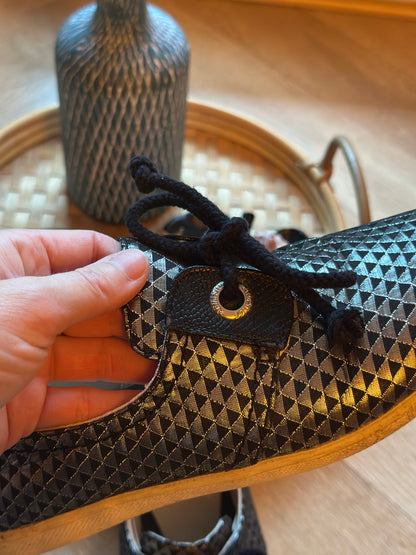 Derbies imprimé géométrique noir argenté P.37