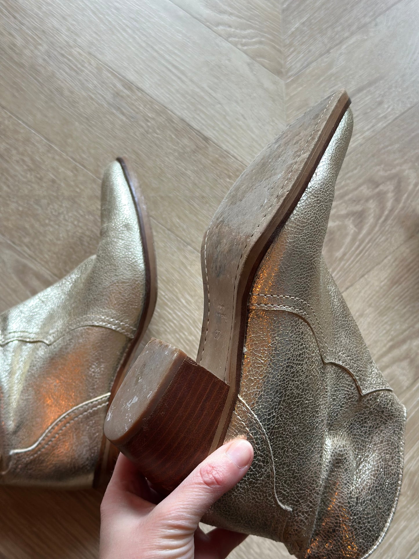 Bottines cuir doré – fabriquées au Portugal T.37