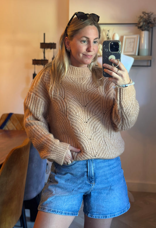 Pull maille torsadée T.36 oversize