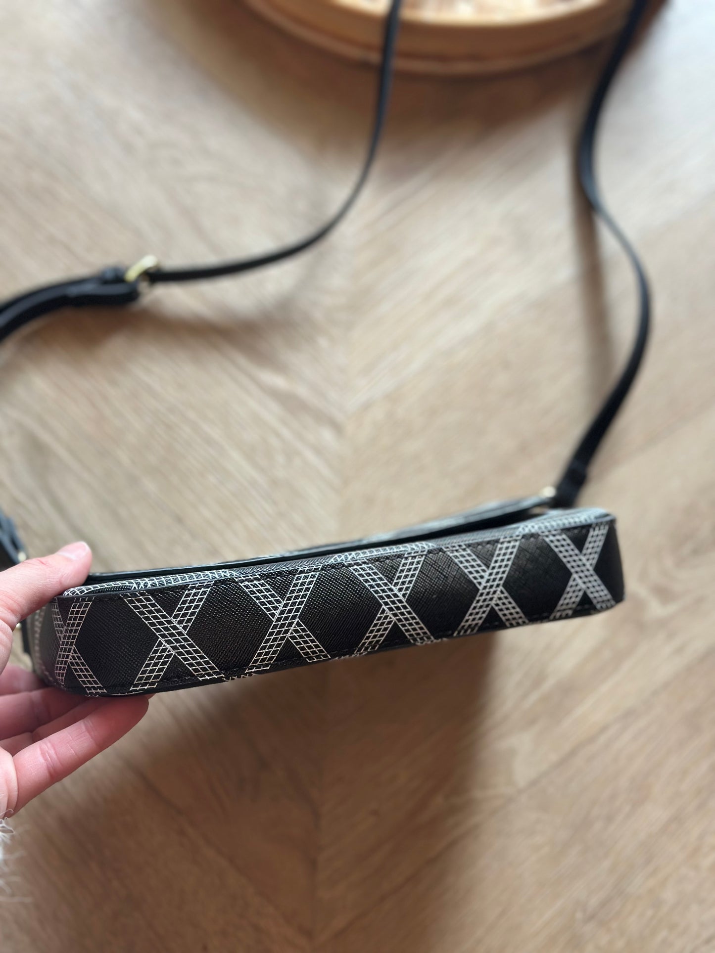 Sac bandoulière motif géométrique